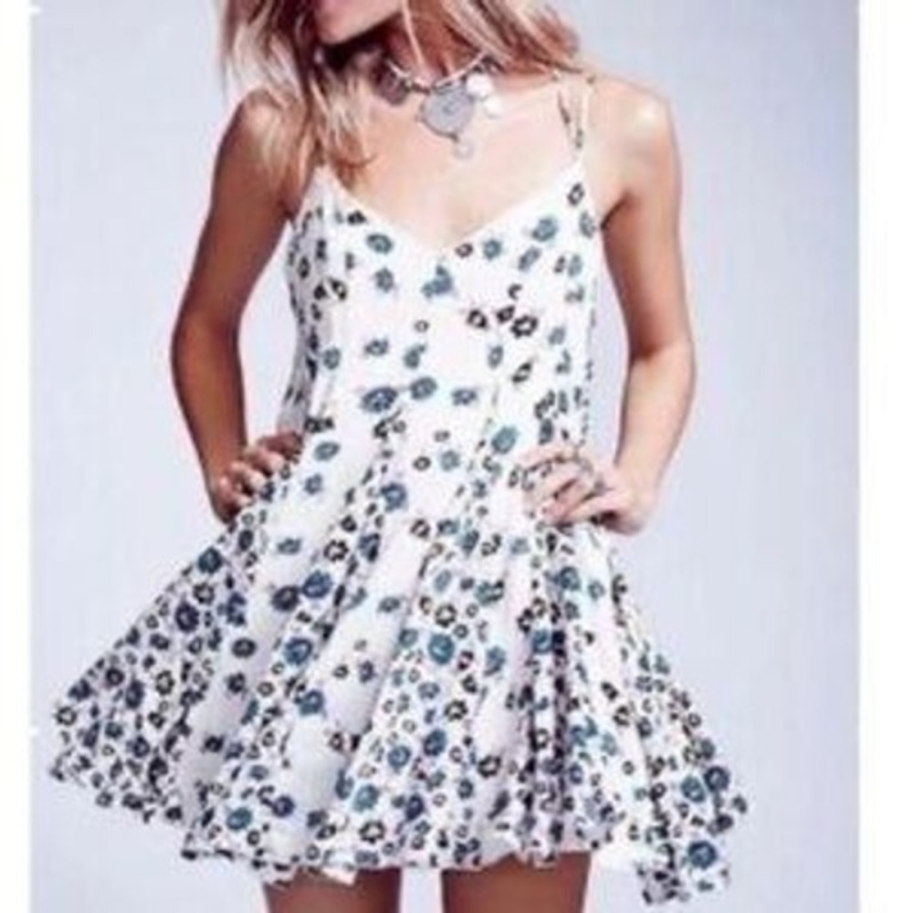 Free People Floral Mini‎ Dress Cream Blue Size 8 Flouncy Boho Spaghetti Strap
